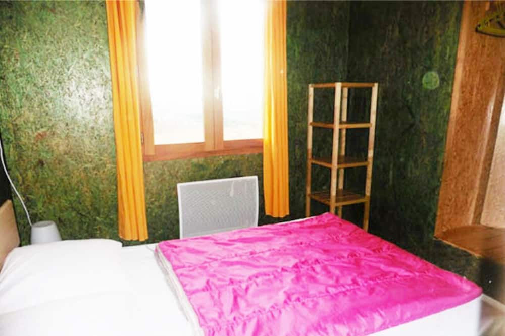 Photo of Bedroom in Vollore-Ville