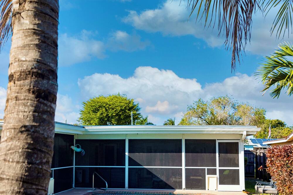 Photo of Outdoor in Dania Beach