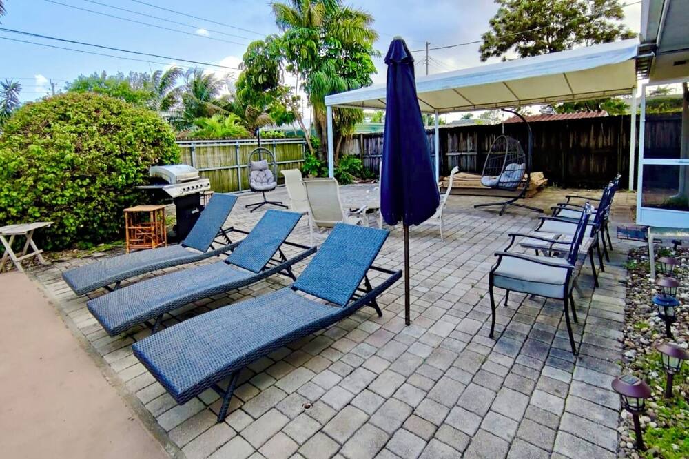 Photo of Patio Balcony in Dania Beach