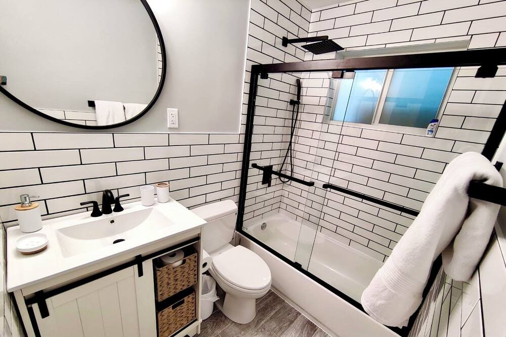 Photo of Bathroom in Dania Beach
