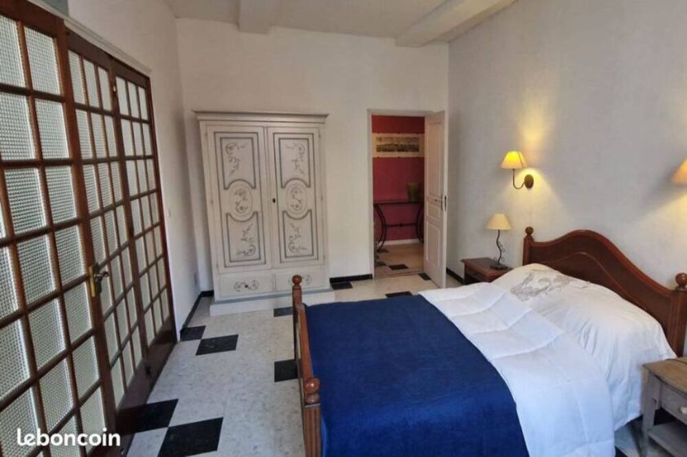 Photo of Bedroom in Saint-Chinian