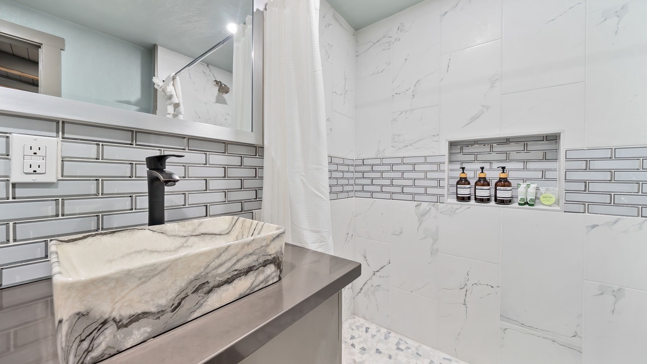 Photo of Bathroom in Lakeside Park