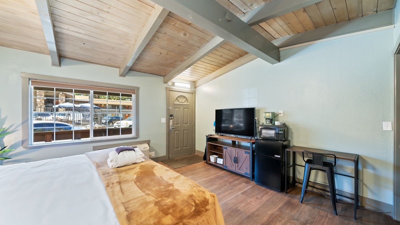 Photo of Bedroom in Lakeside Park
