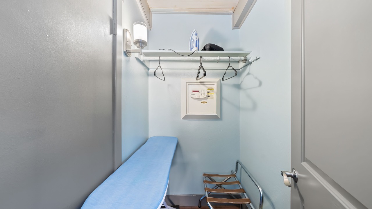 Photo of Bedroom in Lakeside Park
