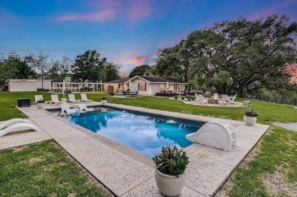 Photo of Outdoor in Smithville