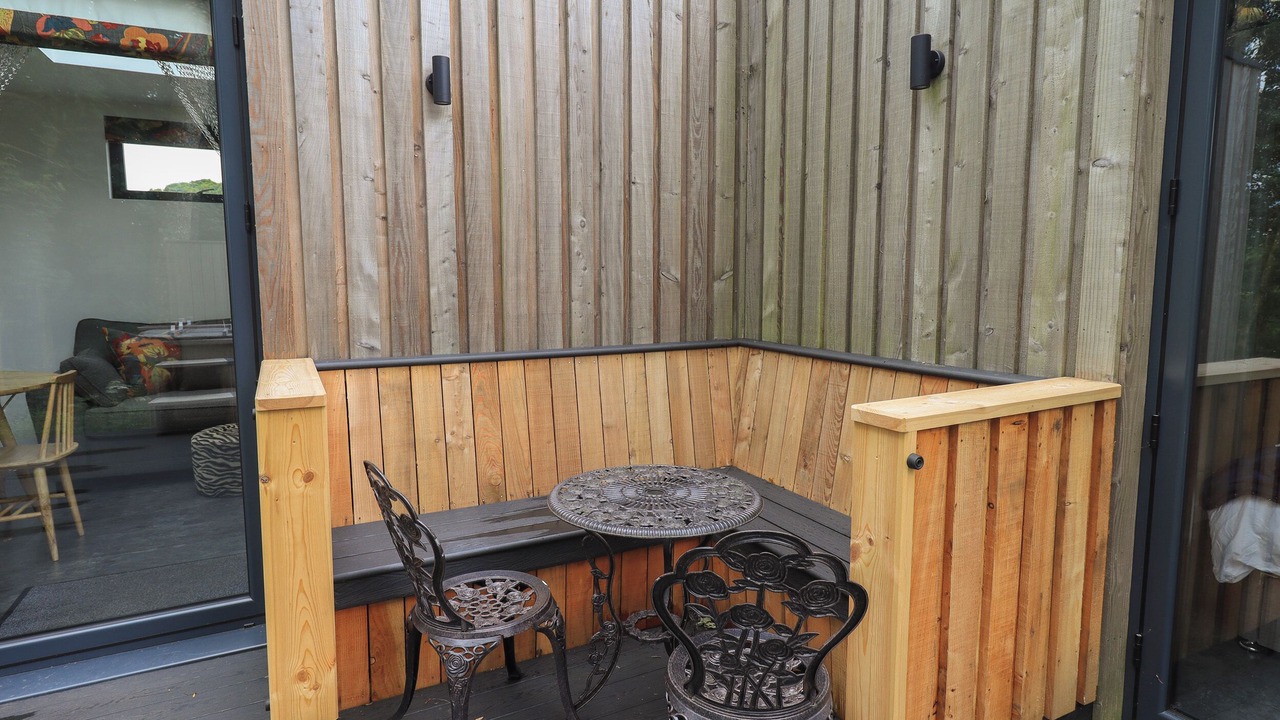 Photo of Others in Hutton