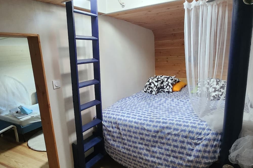 Photo of Bedroom in Labastide-d'Anjou