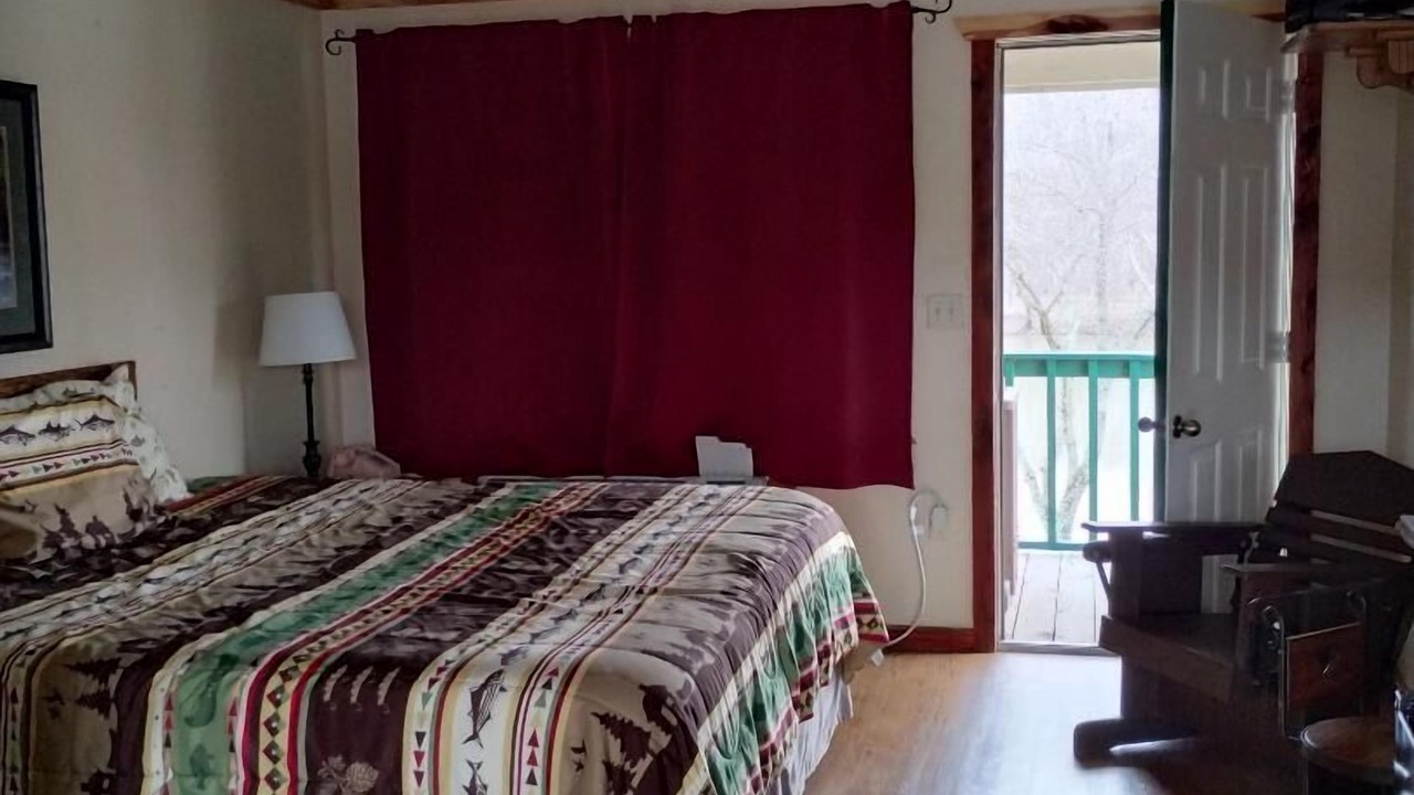 Photo of Bedroom in Mountain View