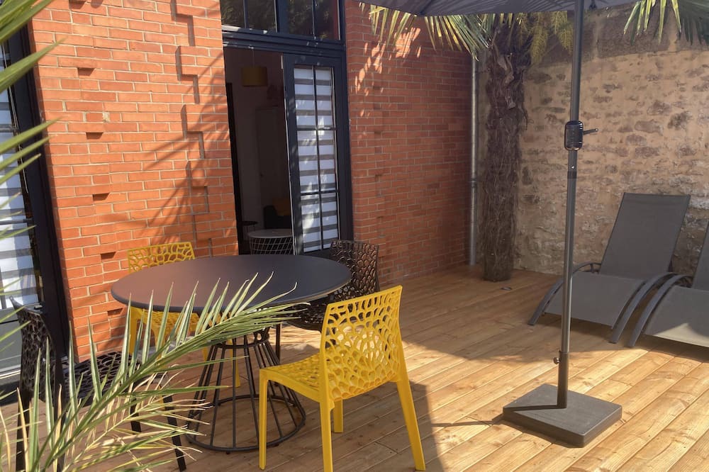 Photo of Outdoor in Alencon