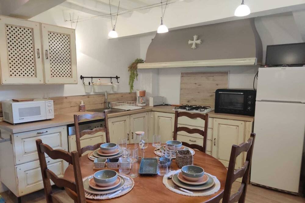 Photo of Kitchen in Ferrals-les-Corbieres