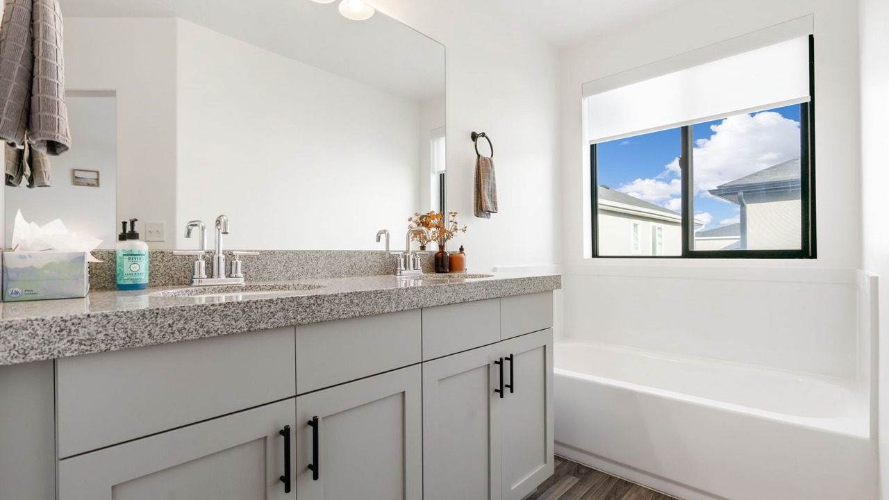 Photo of Bathroom in Eagle Mountain