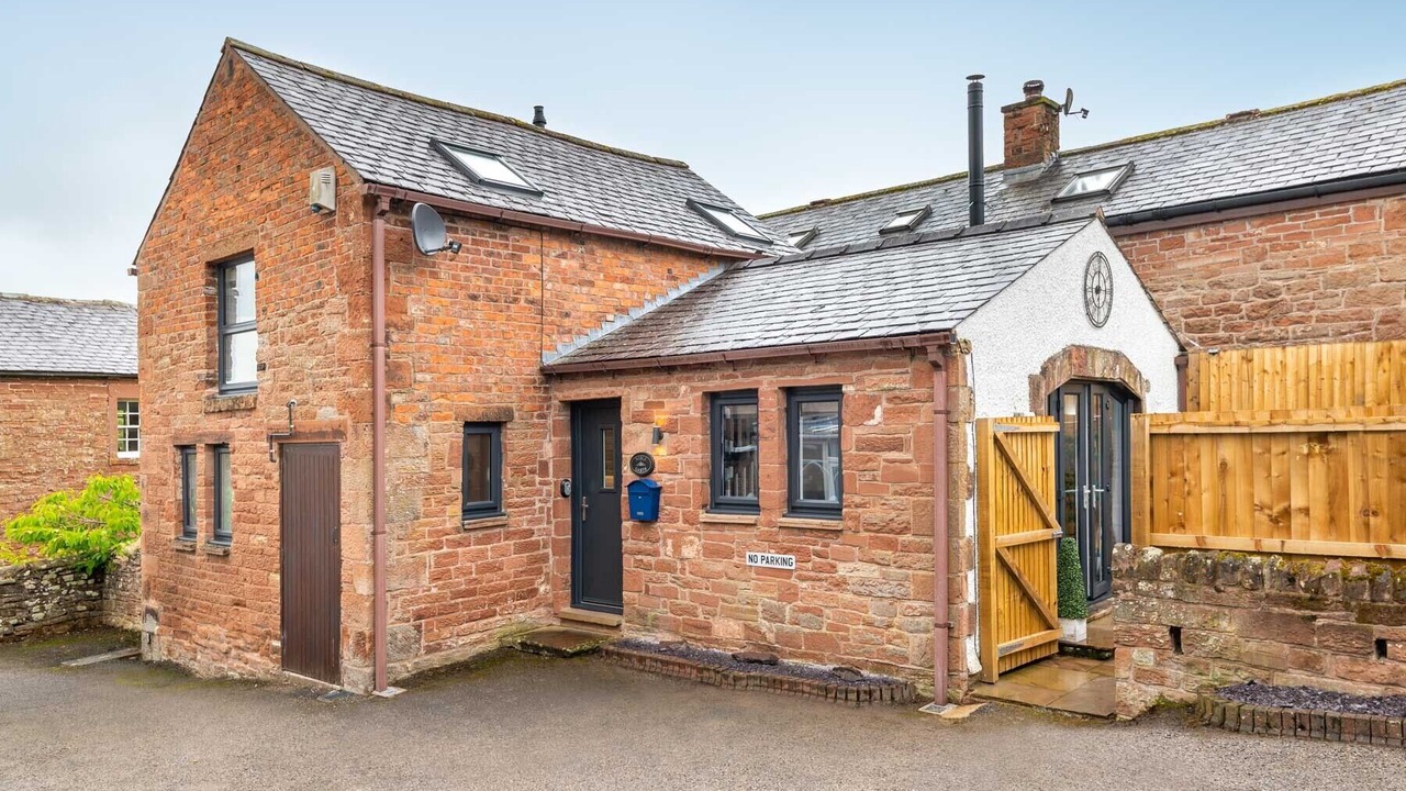 Photo of Outdoor in Hayton