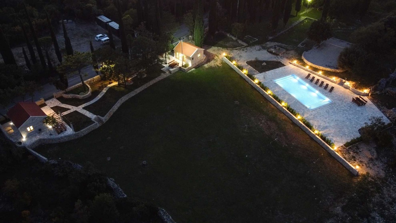 Photo of Outdoor in Gruda