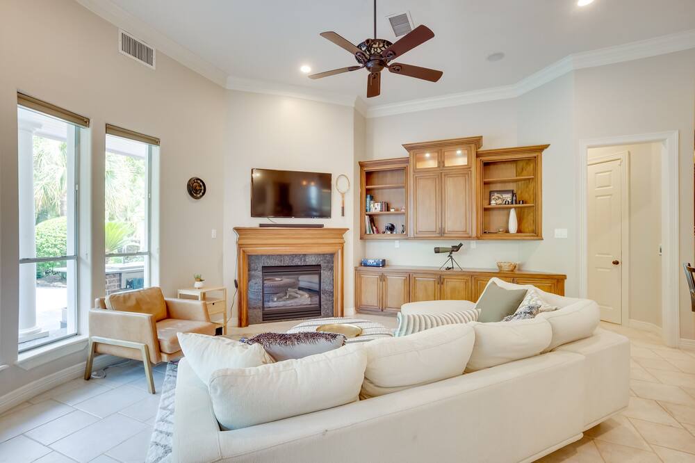 Photo of Livingroom in Tomball