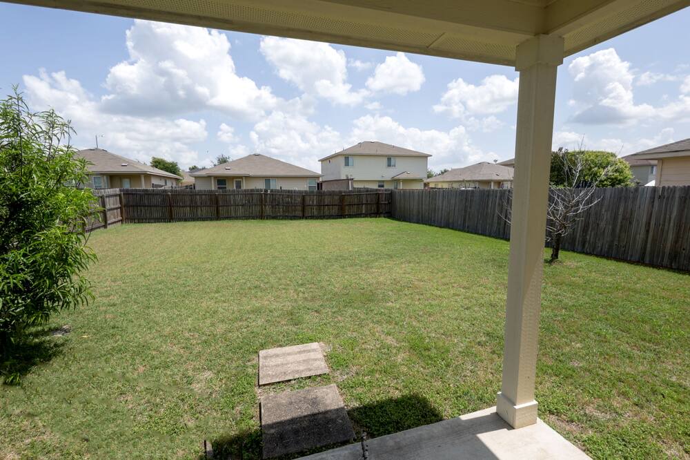Photo of Outdoor in Manor