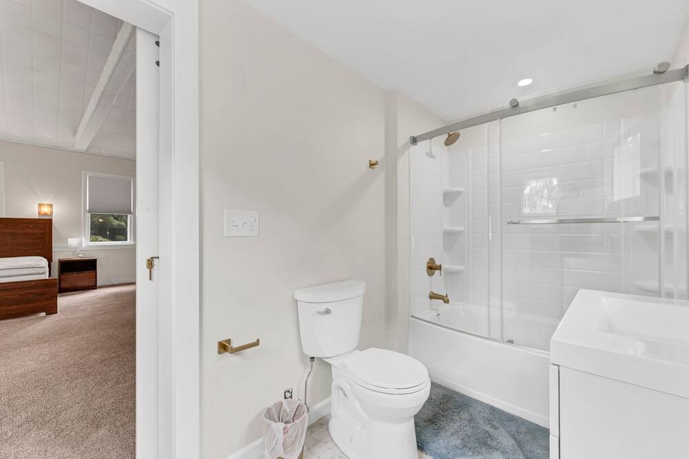 Photo of Bathroom in Youngstown