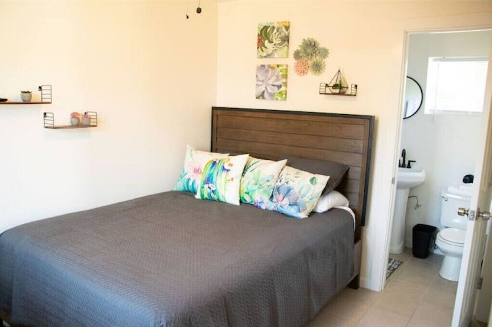 Photo of Bedroom in Lodi