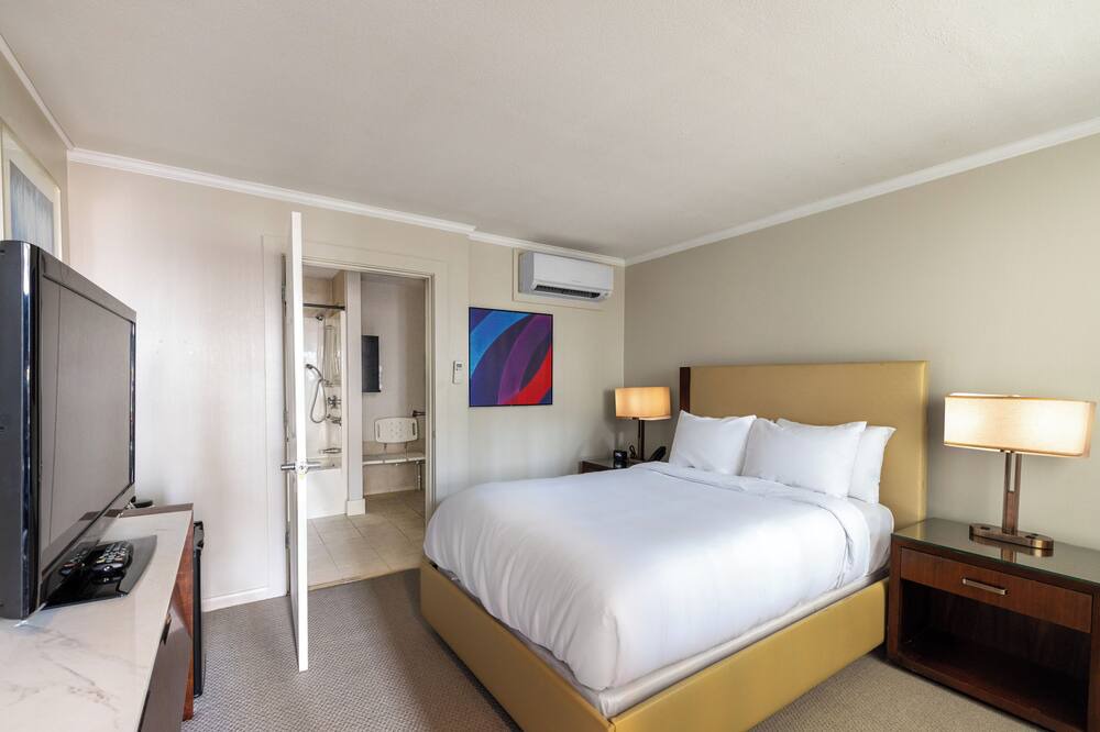 Photo of Bedroom in Dover