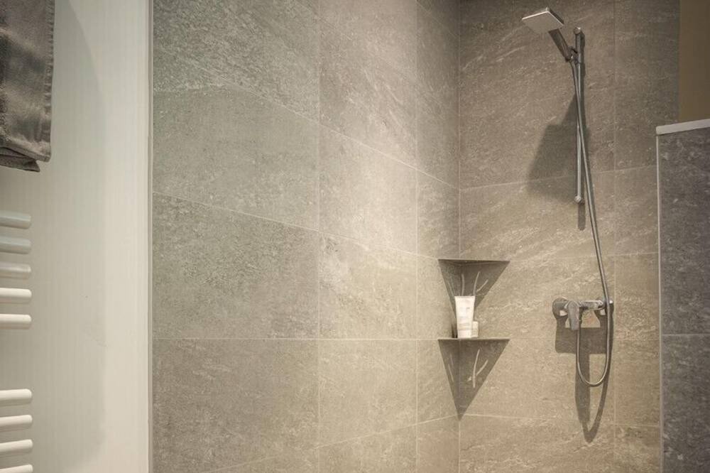 Photo of Bathroom in Bredannaz