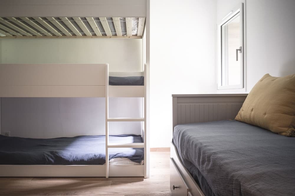 Photo of Others in Bredannaz