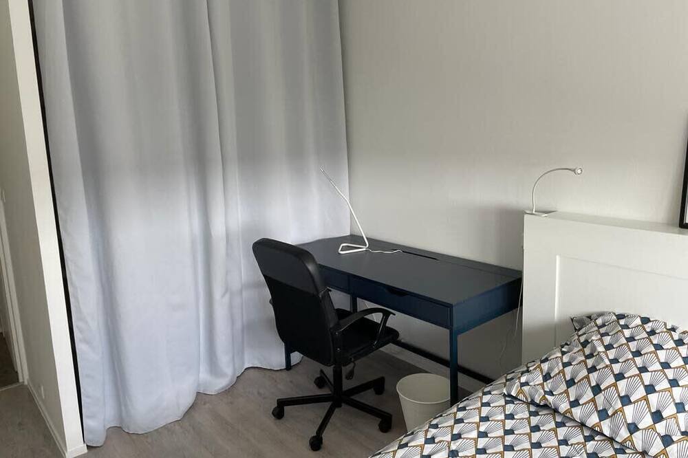 Photo of Bedroom in Saint-Jacques - Pirmil