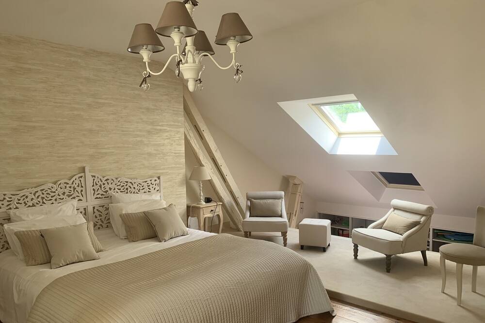 Photo of Bedroom in Luynes