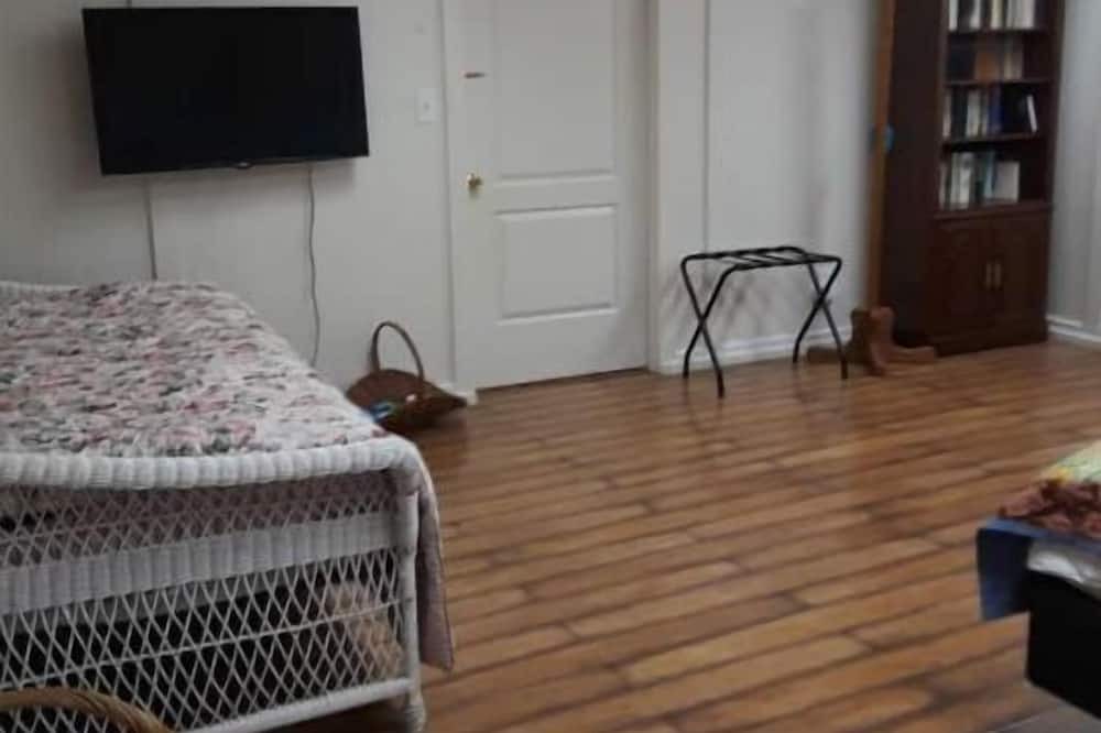 Photo of Others in Warrensburg