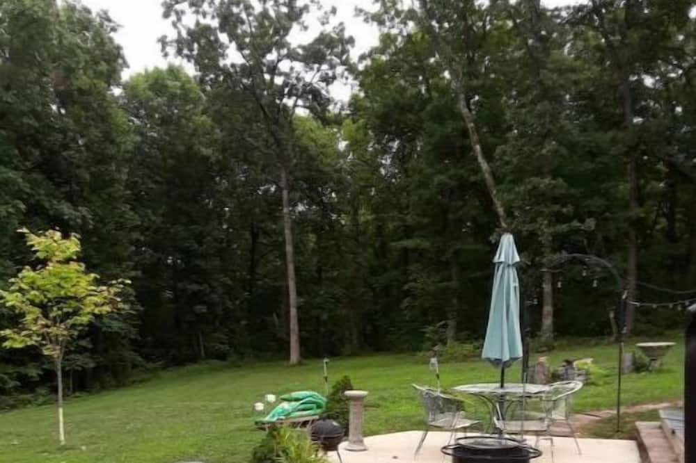 Photo of Outdoor in Warrensburg