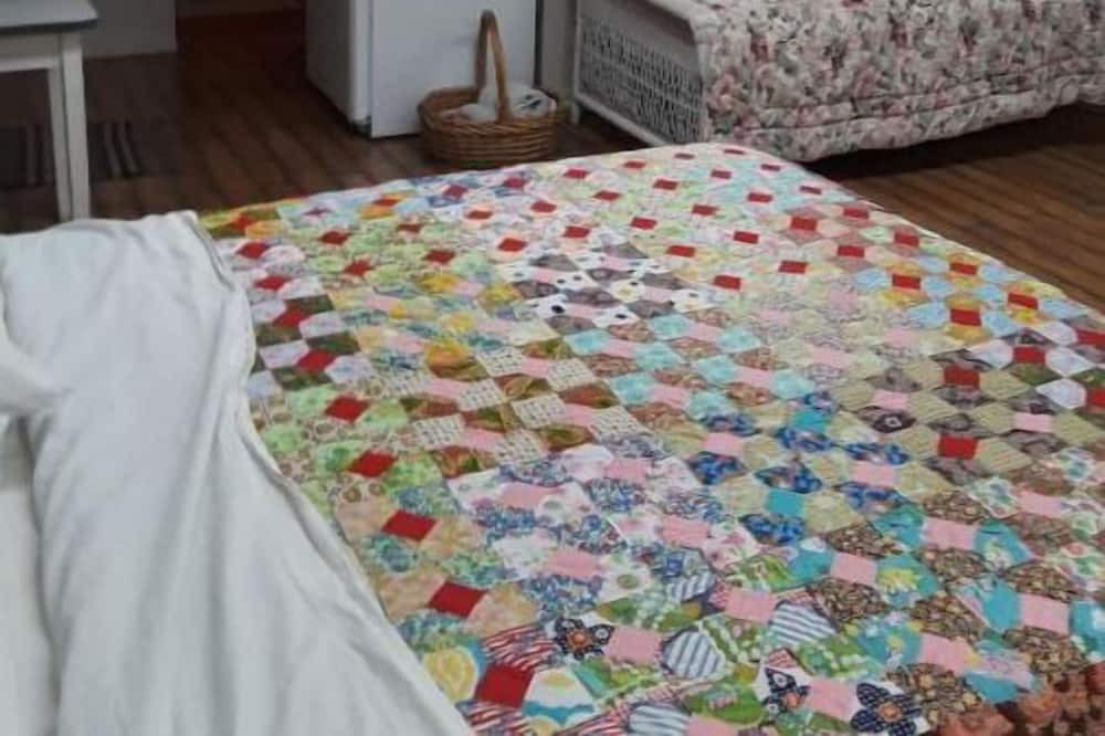 Photo of Bedroom in Warrensburg