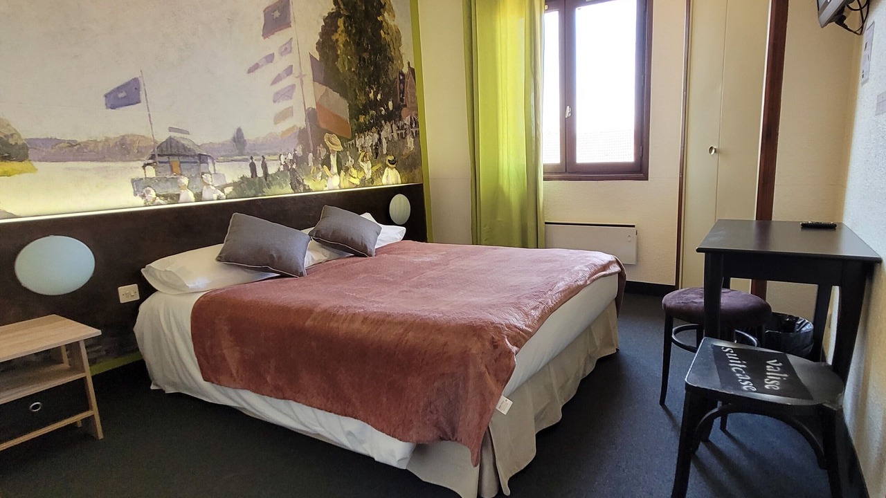 Photo of Bedroom in Digoin