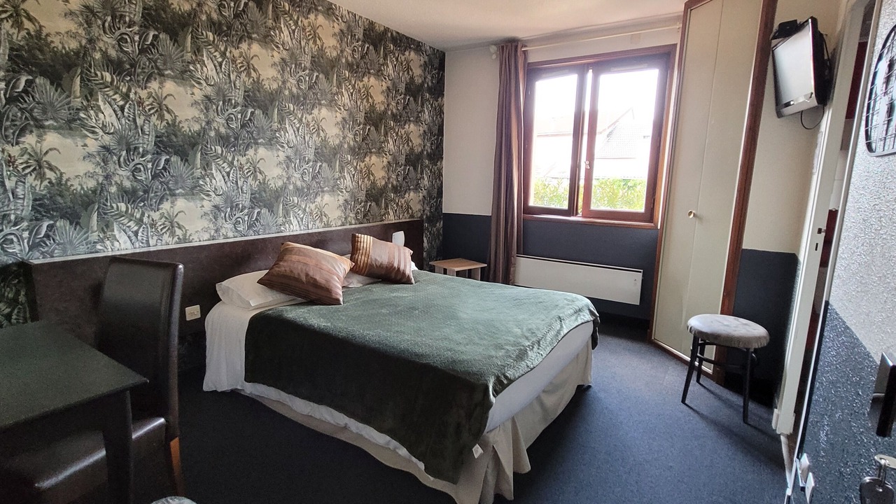 Photo of Bedroom in Digoin