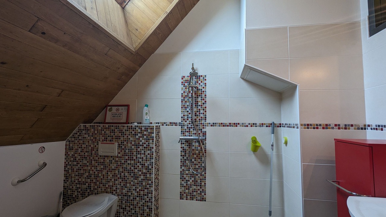 Photo of Bathroom in Pouligny-Saint-Pierre