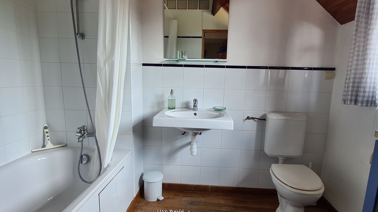 Photo of Bathroom in Lurais