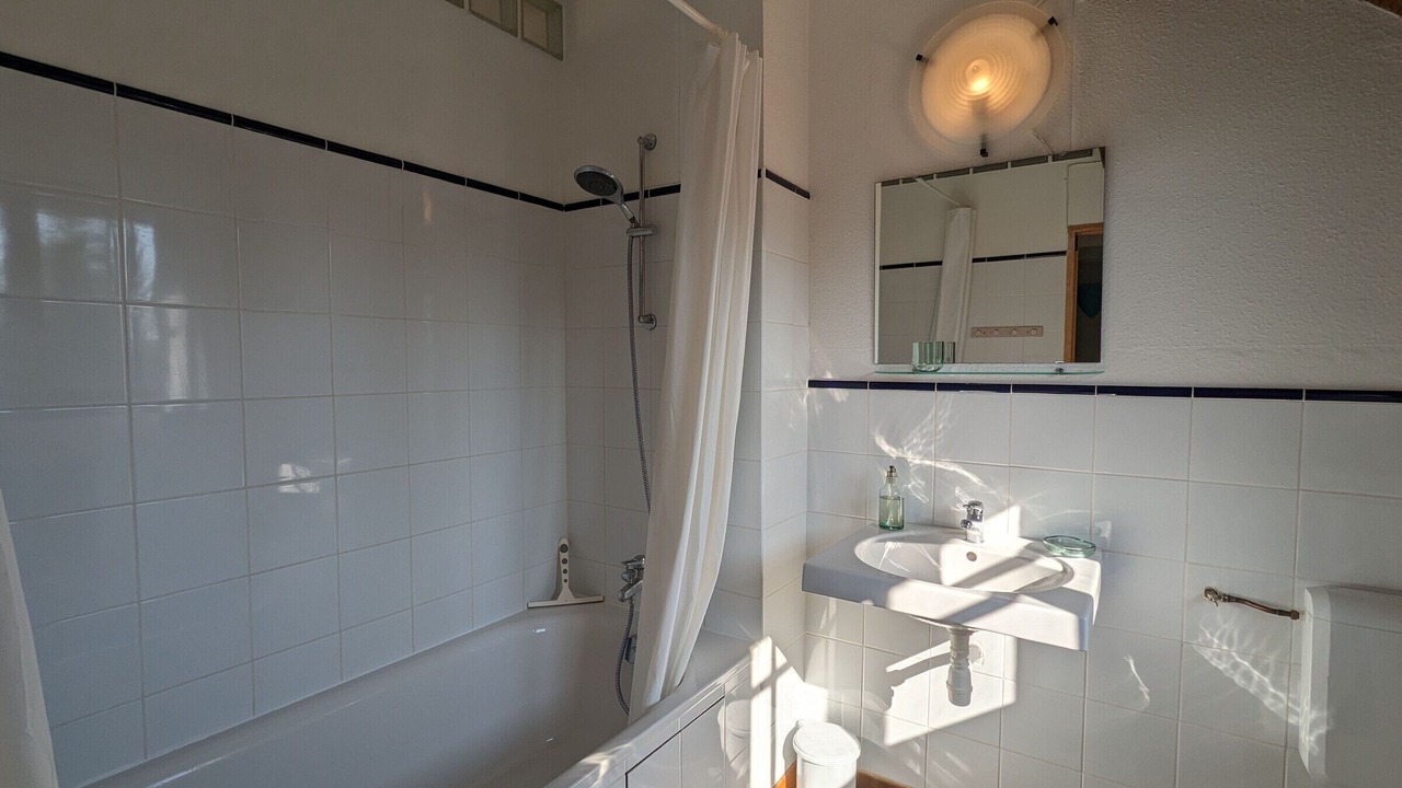 Photo of Bathroom in Lurais