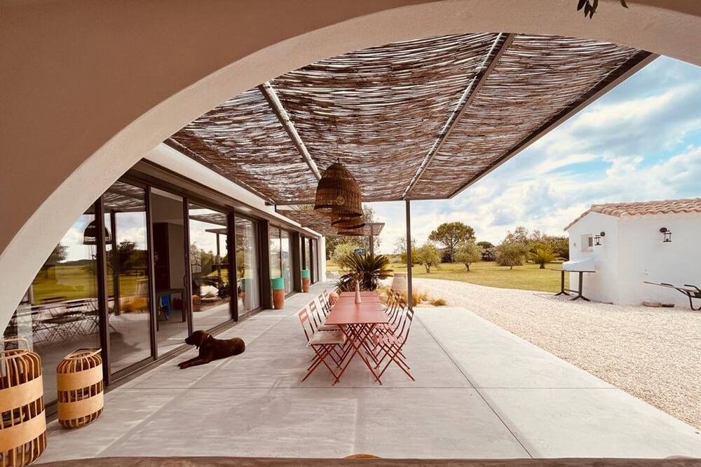 Photo of Patio Balcony in Saint-Laurent-d'Aigouze