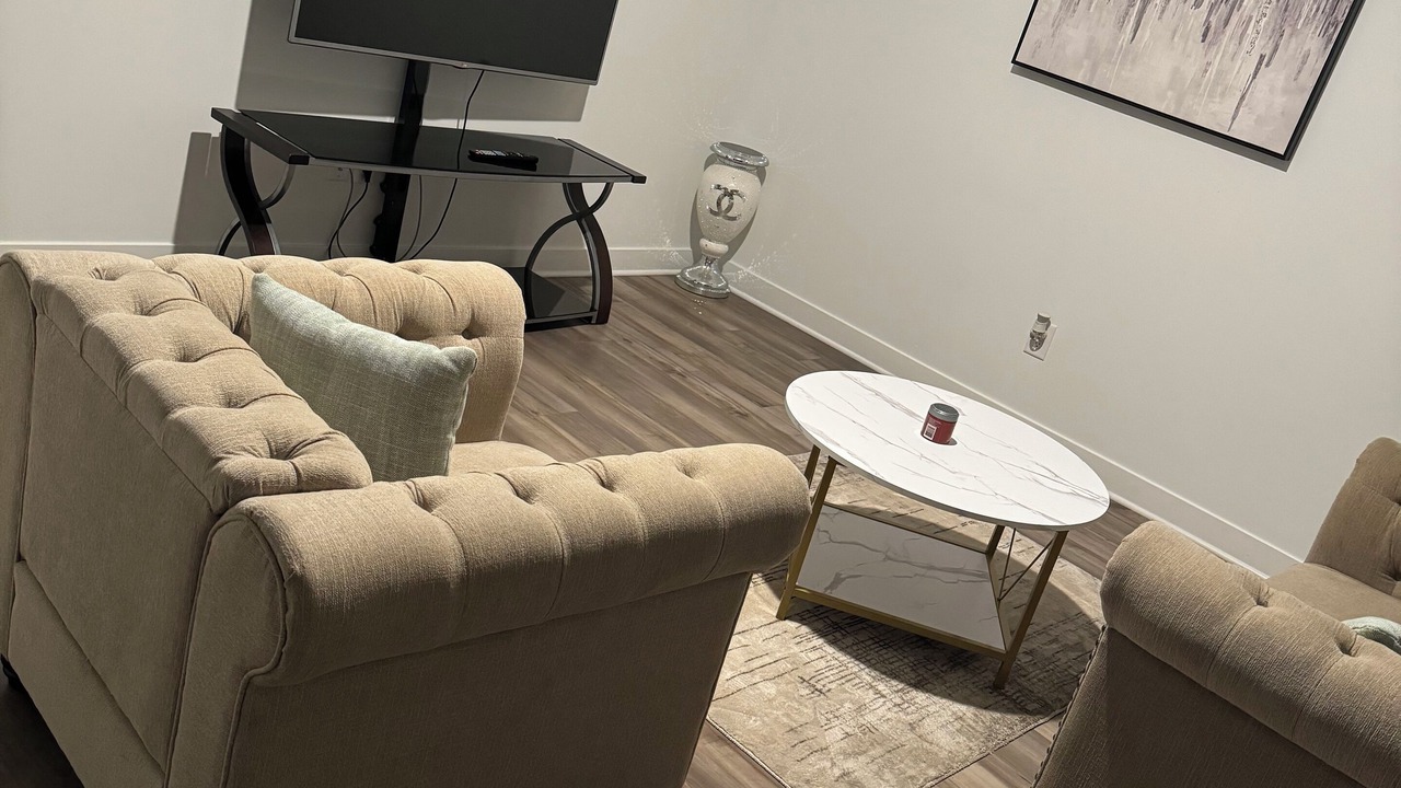 Photo of Livingroom in Avon