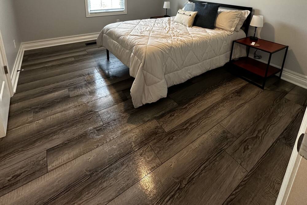 Photo of Bedroom in Leo-Cedarville