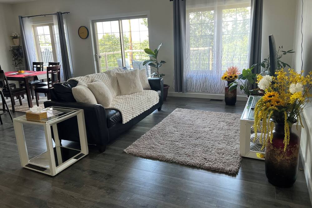 Photo of Livingroom in Prince Albert
