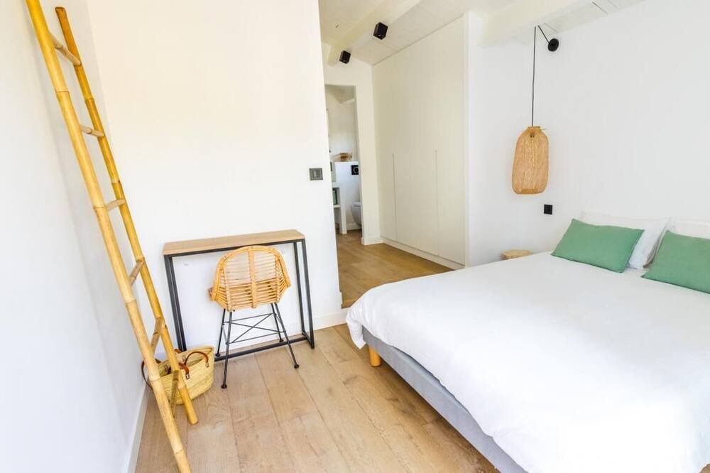 Photo of Bedroom in Les Portes-en-Re