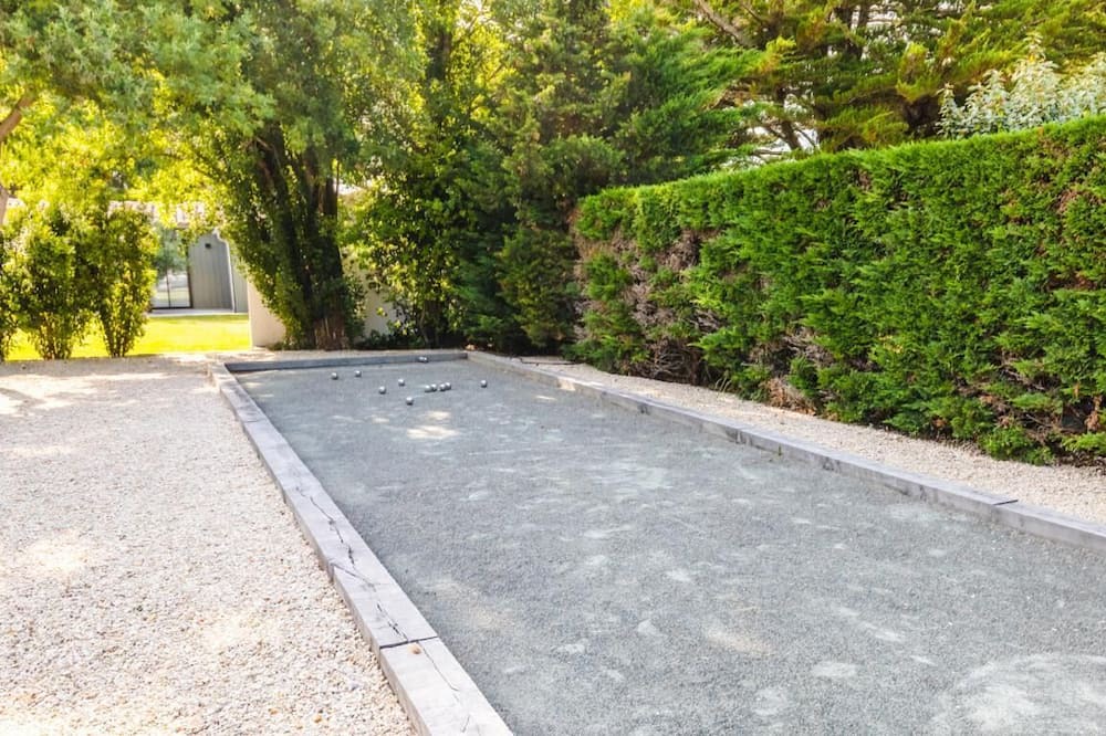 Photo of Outdoor in Les Portes-en-Re