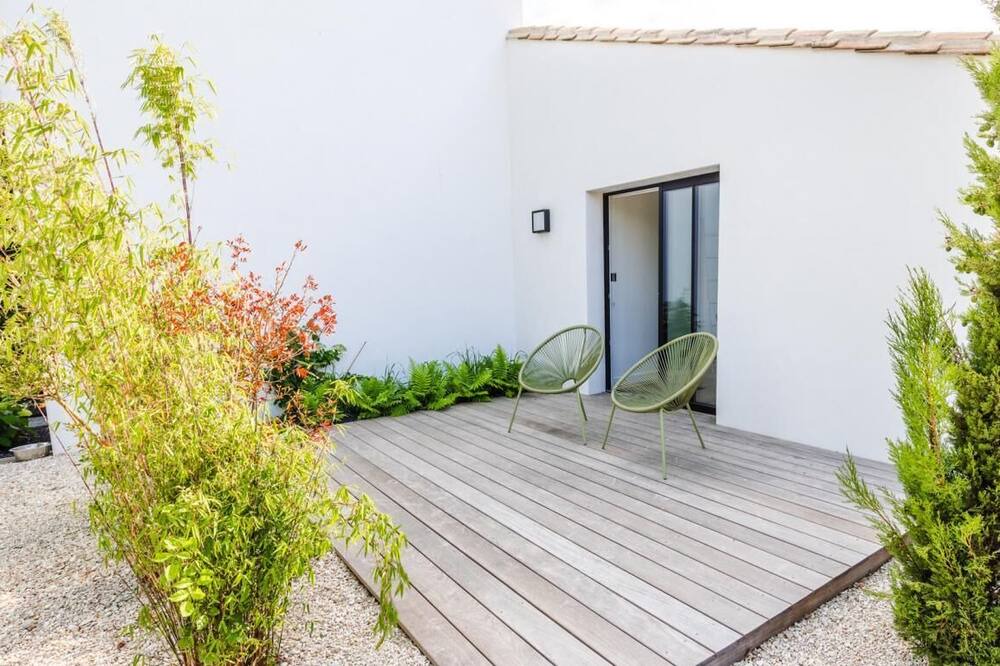 Photo of Outdoor in Les Portes-en-Re