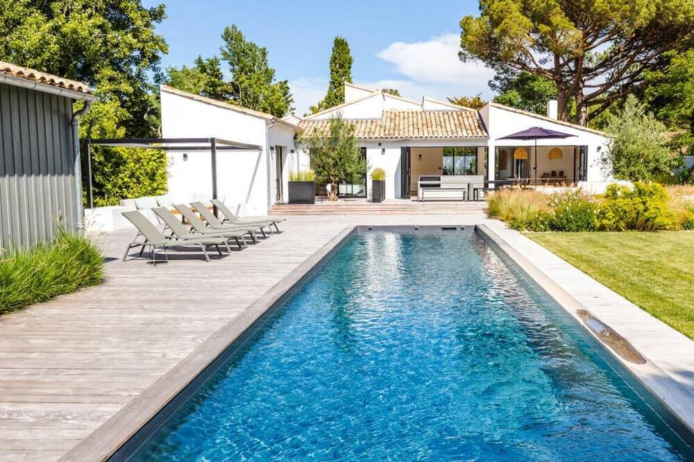 Photo of Outdoor in Les Portes-en-Re