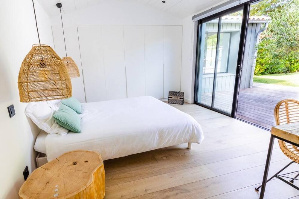 Photo of Bedroom in Les Portes-en-Re