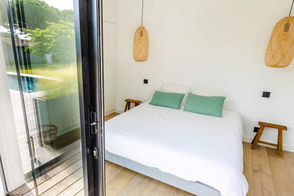 Photo of Bedroom in Les Portes-en-Re