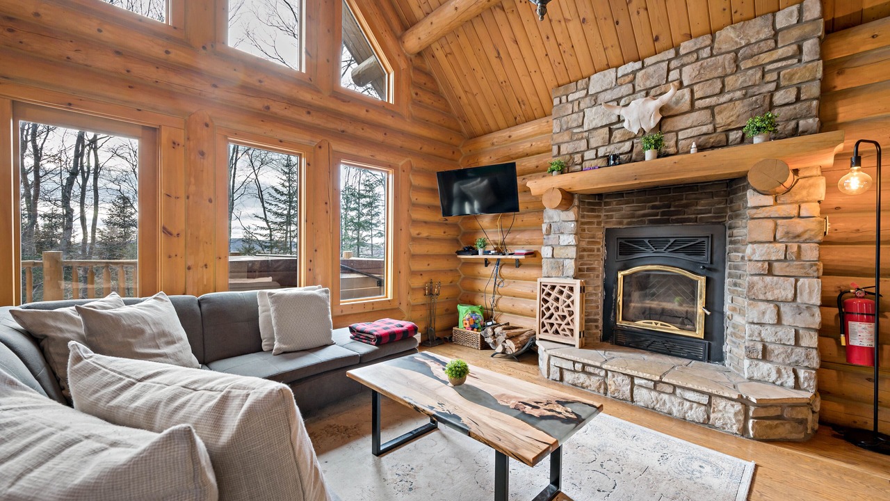 Photo of Livingroom in Saint-Faustin-Lac-Carre