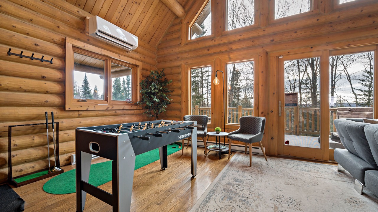 Photo of Bedroom in Saint-Faustin-Lac-Carre