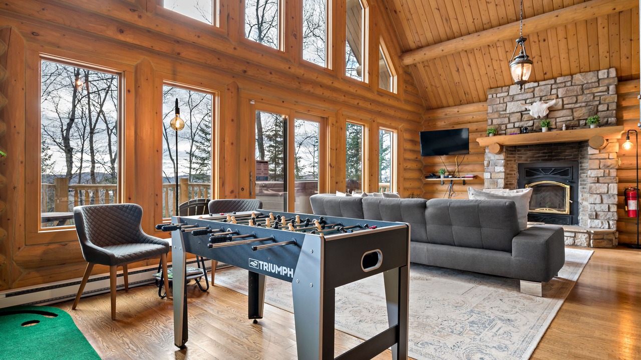 Photo of Bedroom in Saint-Faustin-Lac-Carre