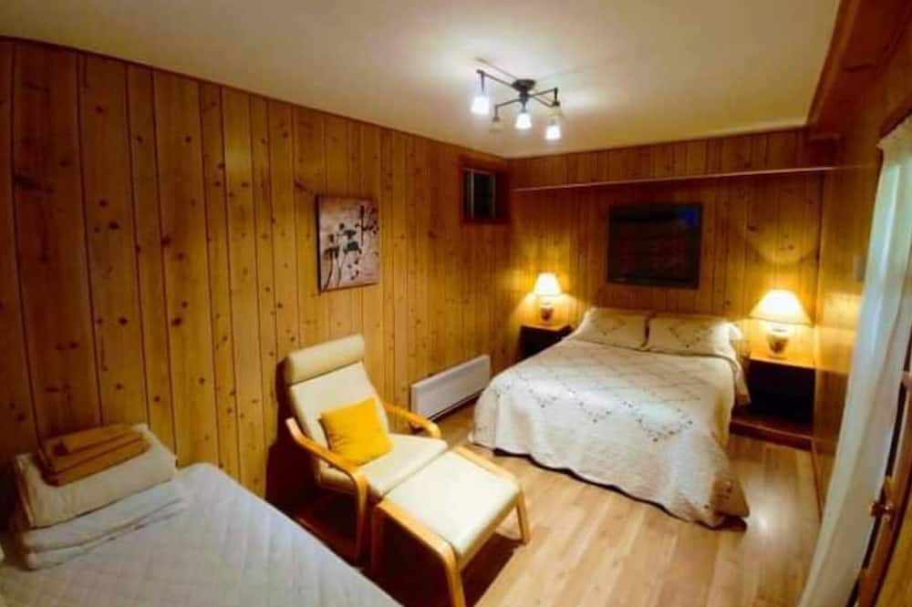 Photo of Bedroom in North Hatley