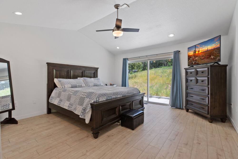 Photo of Bedroom in Valley Springs