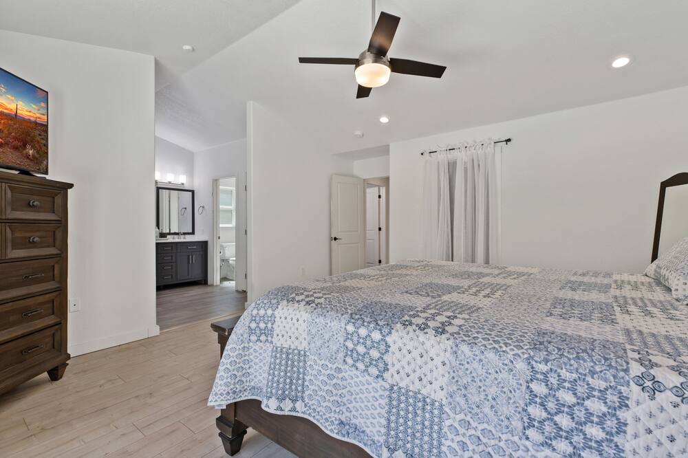 Photo of Bedroom in Valley Springs
